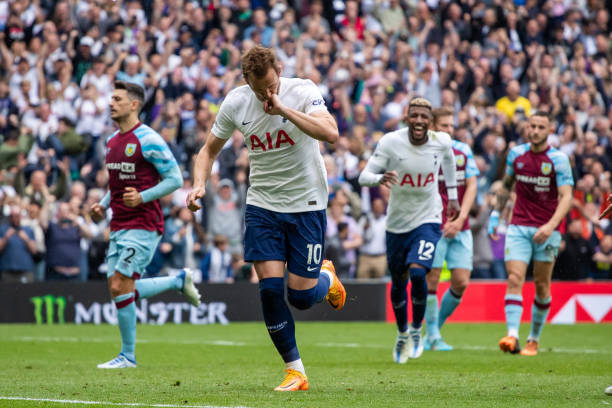 埃斯特旺每 埃斯特旺每