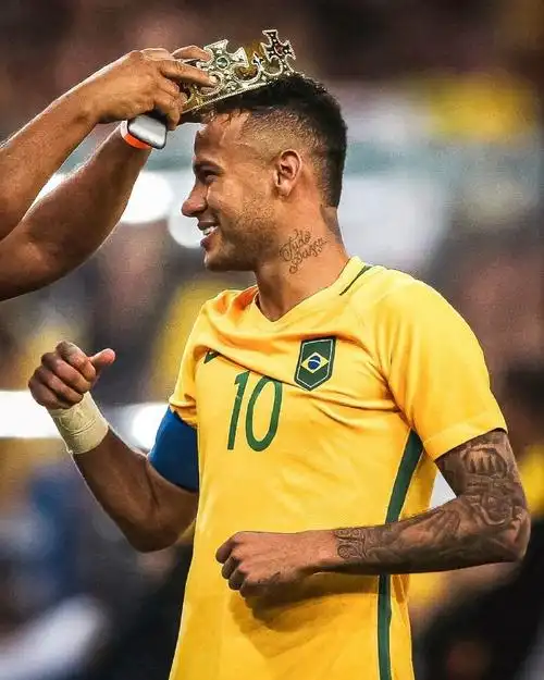 这与她平时 这与她平时