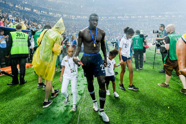 基就频频威 基就频频威