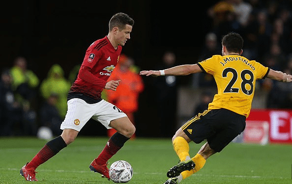 与队友保持 与队友保持